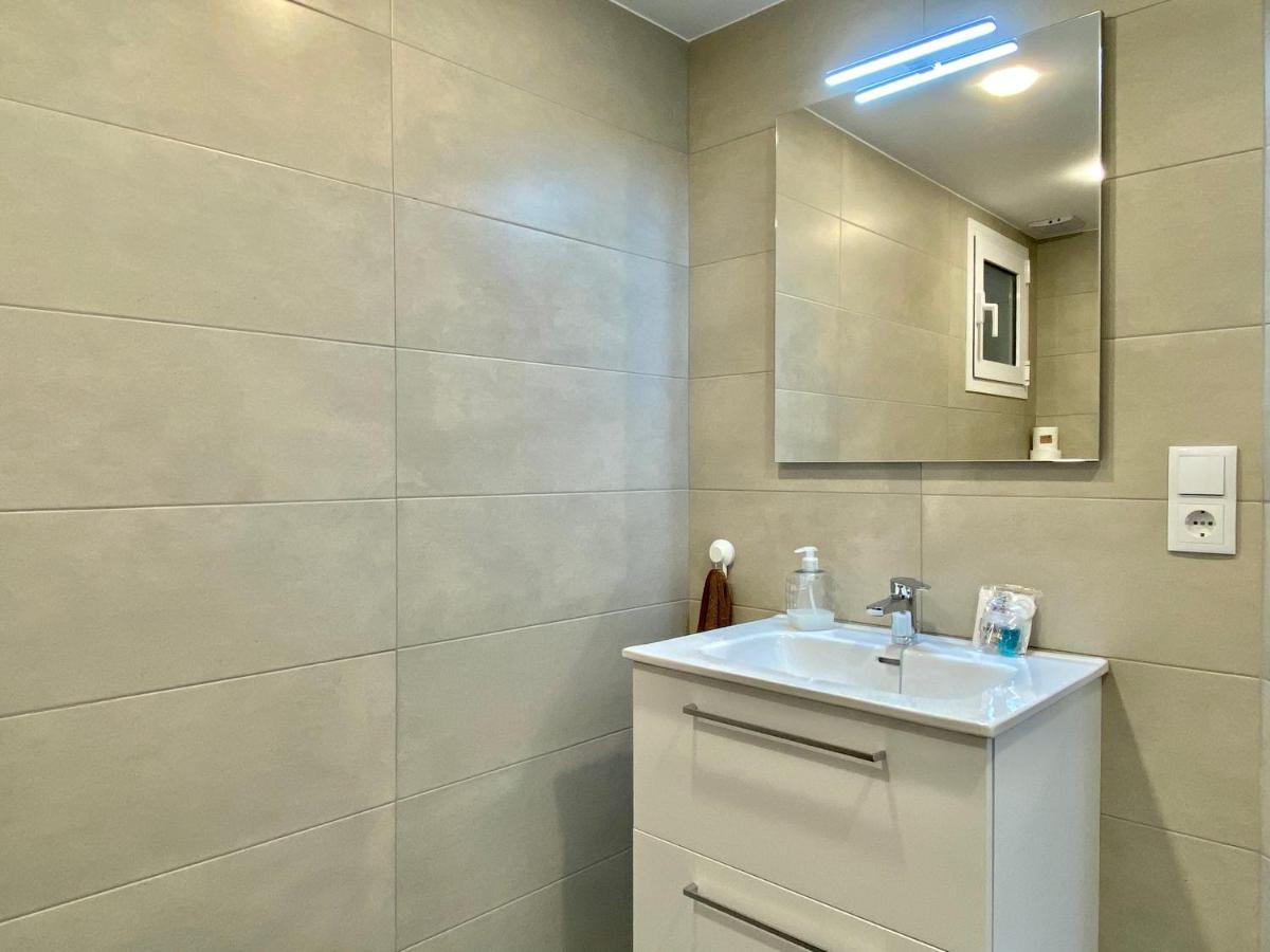 Apartamento Centro Life Casasol نيرخا المظهر الخارجي الصورة